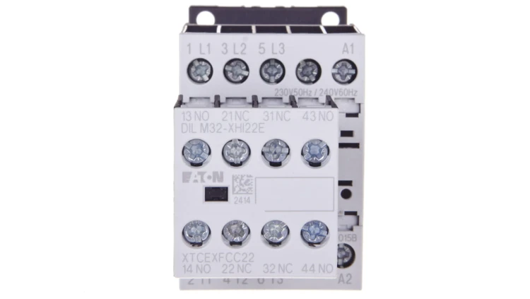 Stycznik mocy 15A 3P 230V AC 2Z 2R DILM15-22(230V50HZ,240V60HZ) 106363