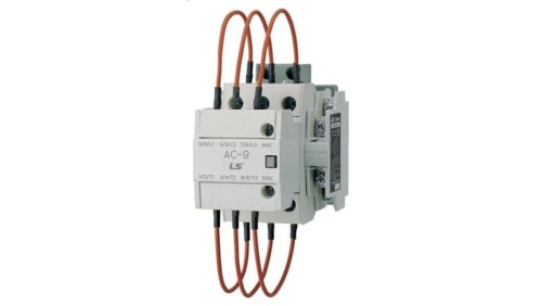 MODUŁ DO ZAŁĄCZANIA BATERII KONDENSATORÓW DO STYCZNIKÓW GMC-9-40 I MC-9B-40A (DO 33,3 KVAR) 83631611001 AC-9