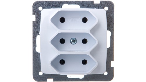 KARO Gniazdo potrójne b/u 2.5A EURO białe GP-3S/m/00