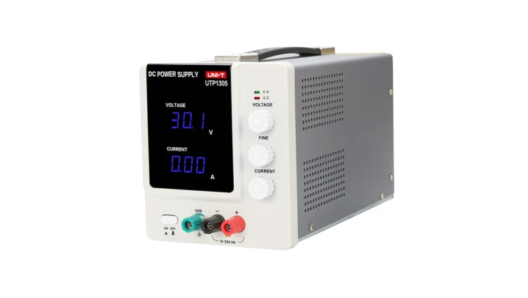Zasilacz laboratoryjny 0-32V 0-5A 300W UTP1305