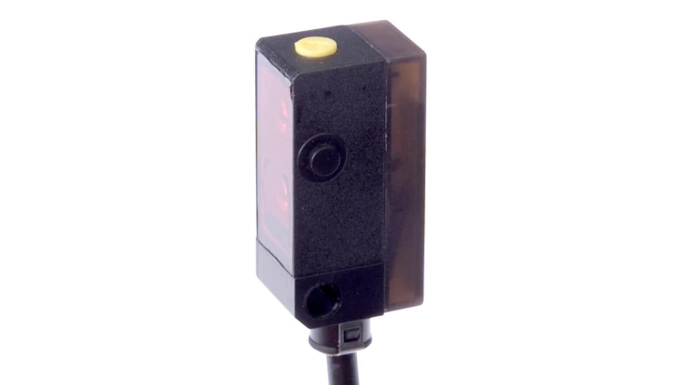 Czujnik optyczny odbiciowy 27x14x12mm Sn: 20-120mm 10-30VDC PNP Anticoincidence kabel 2m IP67 OT140406