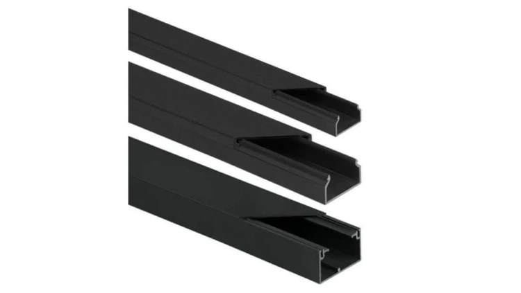 Listwa elektroinstalacyjna (korytko kablowe) czarna 15x10mm 1szt=2m