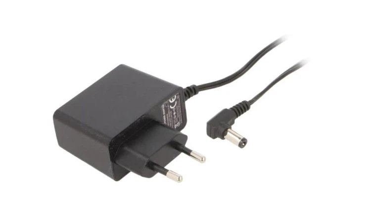 Zasilacz impulsowy stałonapięciowy 5VDC 2A 10W 5,5/2,1 PRO1005W2E-2155L