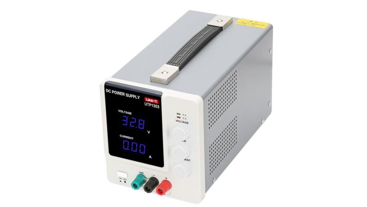 Zasilacz laboratoryjny 0-32V 0-3A Płynna regulacja napięcia i natężenia w całym zakresie 32V/3A UTP1303 19166