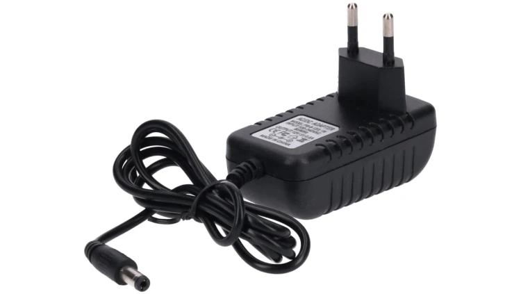 Zasilacz led gniazdkowy 12V 6W 5.5/2.1 czarny