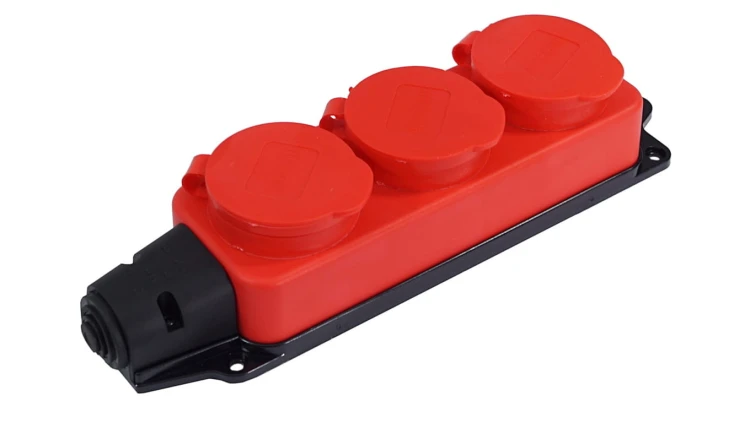 Listwa /rozgałęźnik/ do przedłużacza 3-gniazda z/u gumowe IP44 czerwona AEI602233-L-R