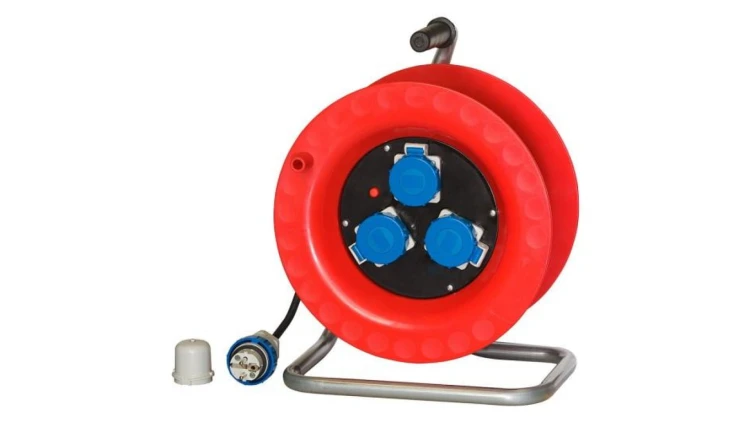 Przedłużacz na bębnie plastikowym ALBERO-330 3x230V OW 3x1,5 /30m/ IP65